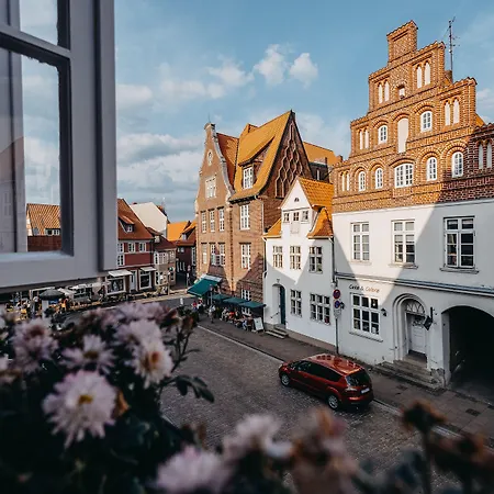 Hotel Zum Heidkrug & Cafe Lil *