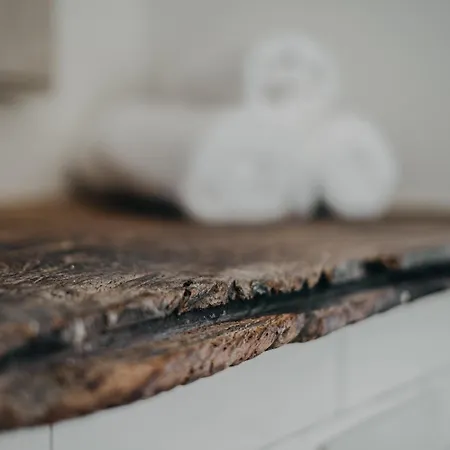 Zum Heidkrug & Cafe Lil Hotel *