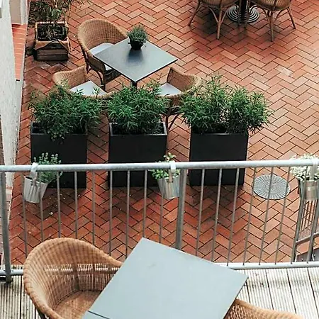 Zum Heidkrug & Cafe Lil Hotel *