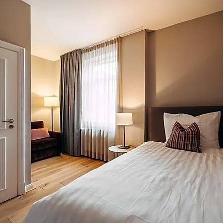 Hotel Zum Heidkrug & Cafe Lil Lüneburg