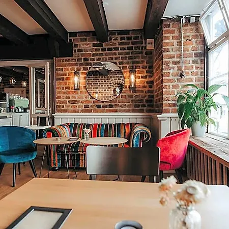 Zum Heidkrug & Cafe Lil * Lüneburg