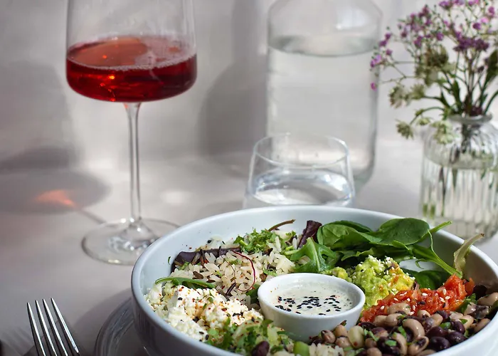 Zum Heidkrug & Cafe Lil Hotel